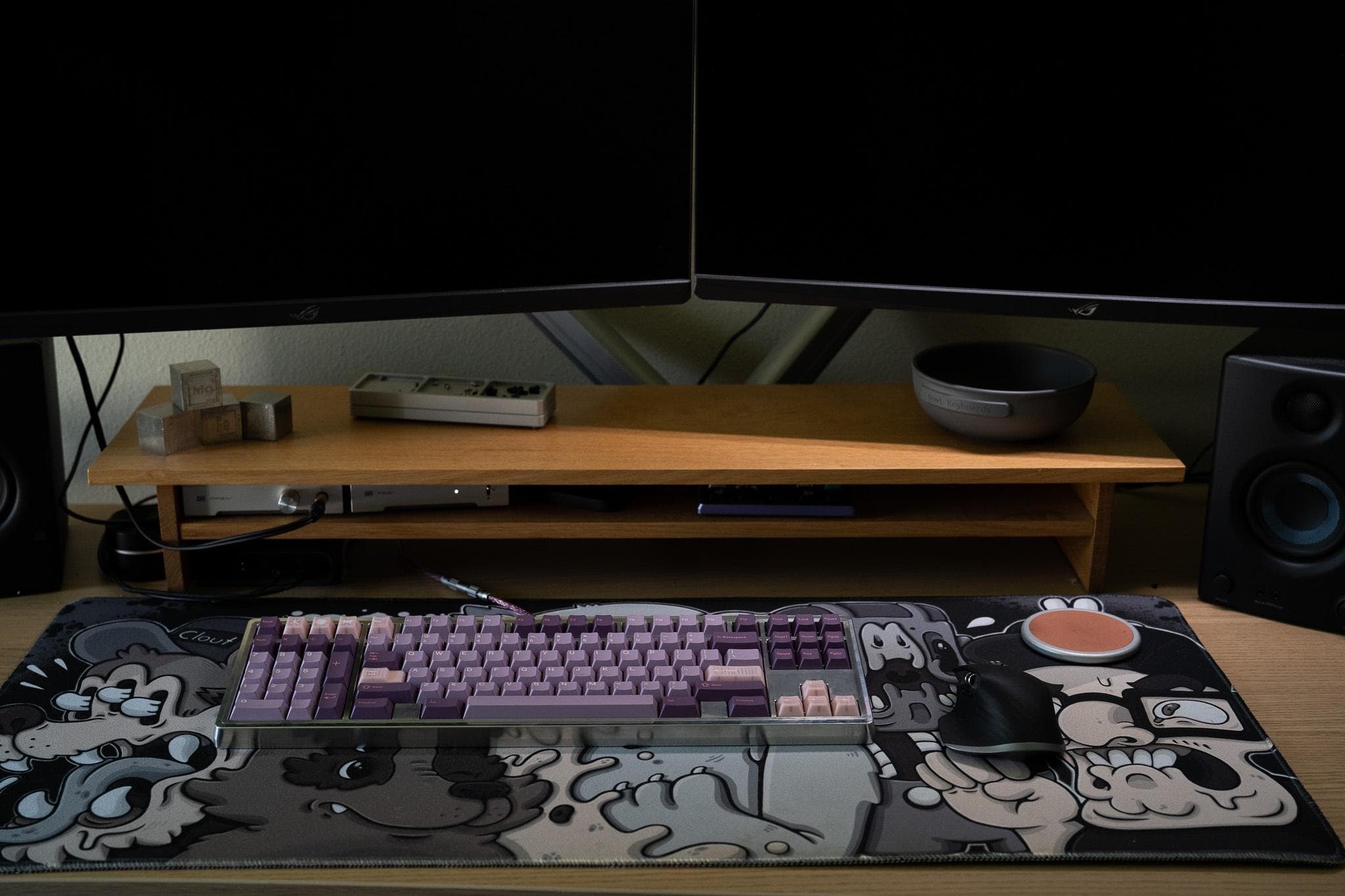 Pangea Full Size image 16