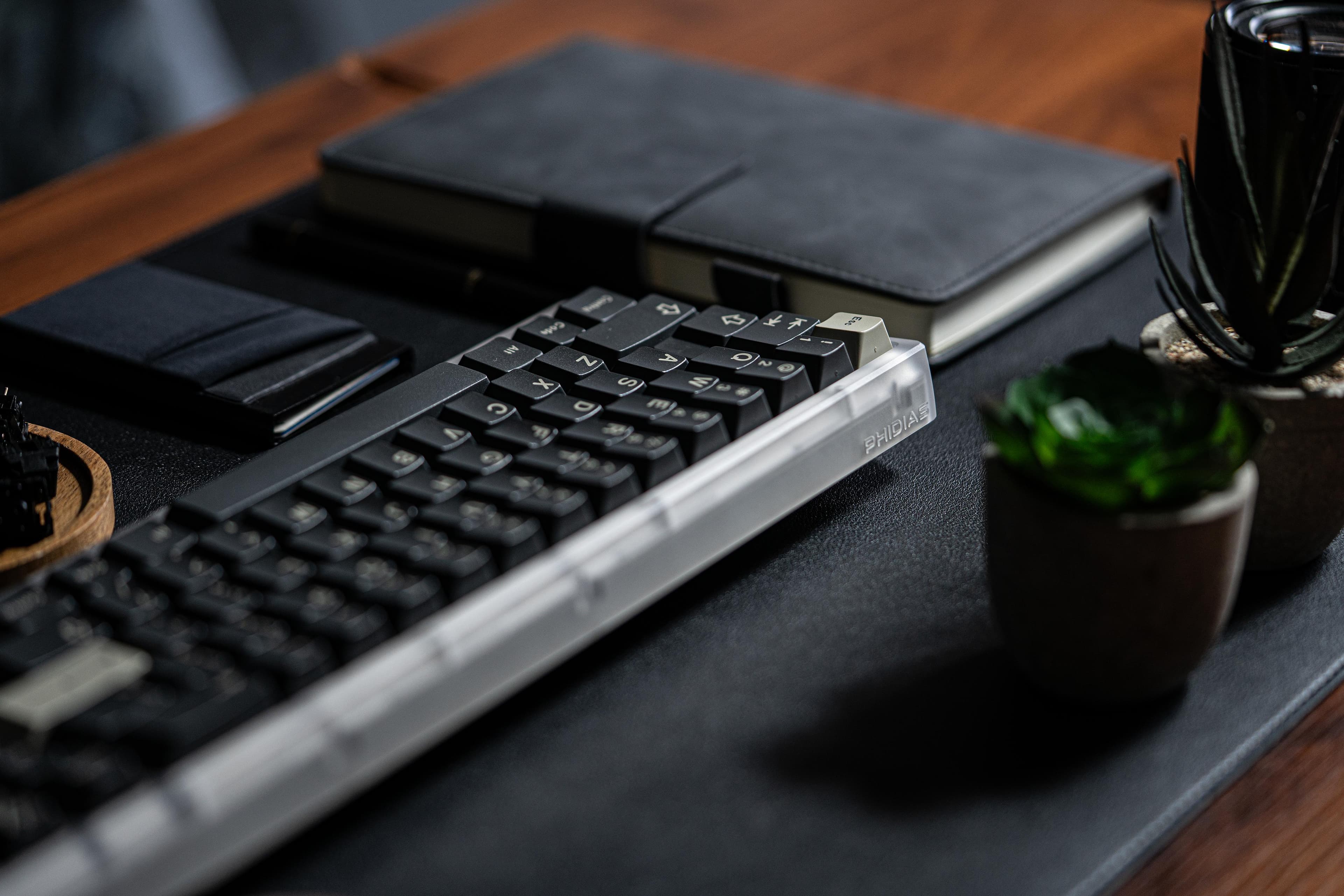 Phidias F-row less 1800 keyboard image 6