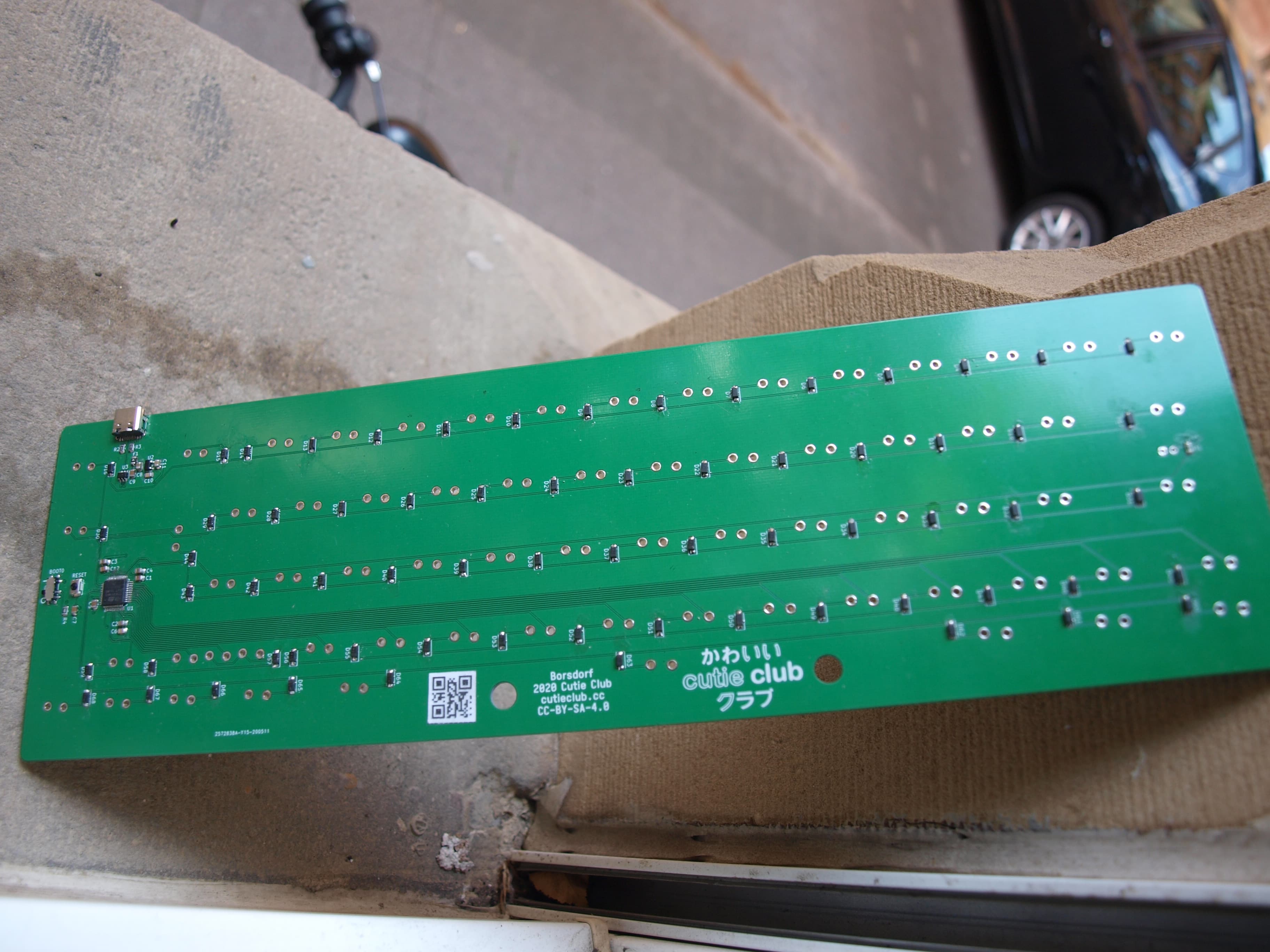 Borsdorf: a 66% keyboard for Alps switches and Apple M3501 ISO keycaps image 16