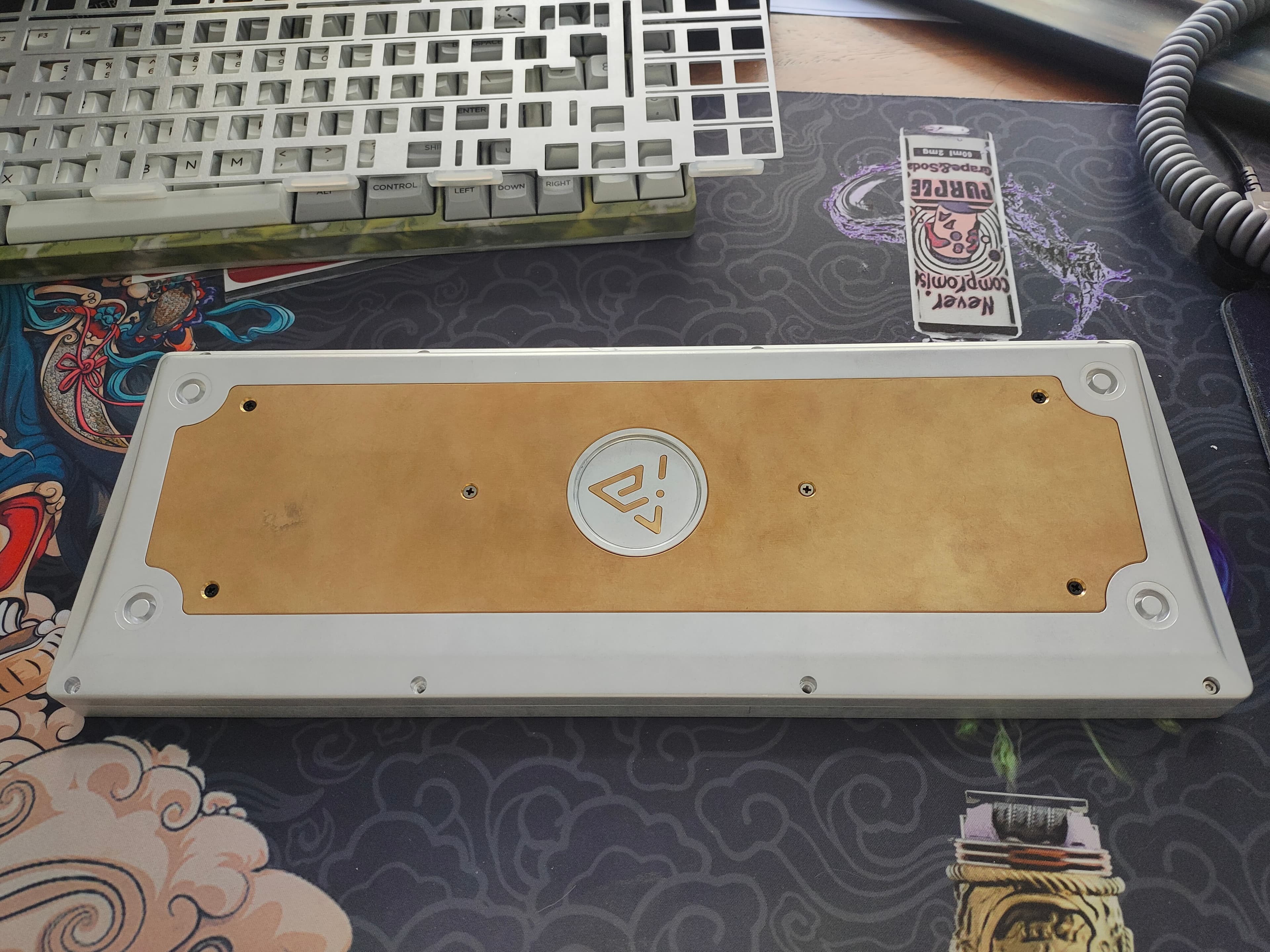 EVIL TROY 92 With numeric keypad image 13