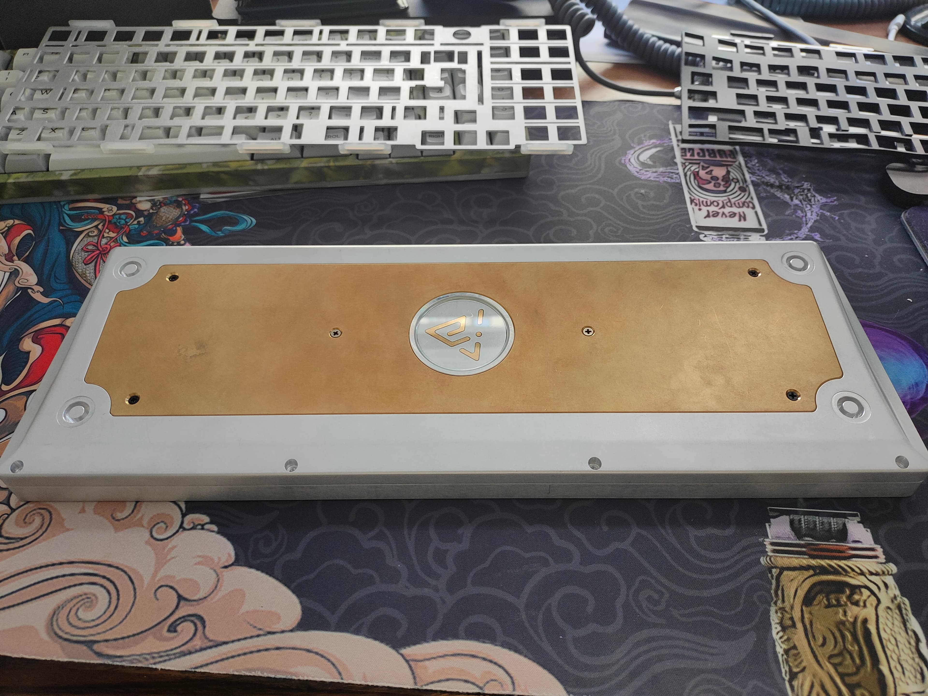 EVIL TROY 92 With numeric keypad image 14