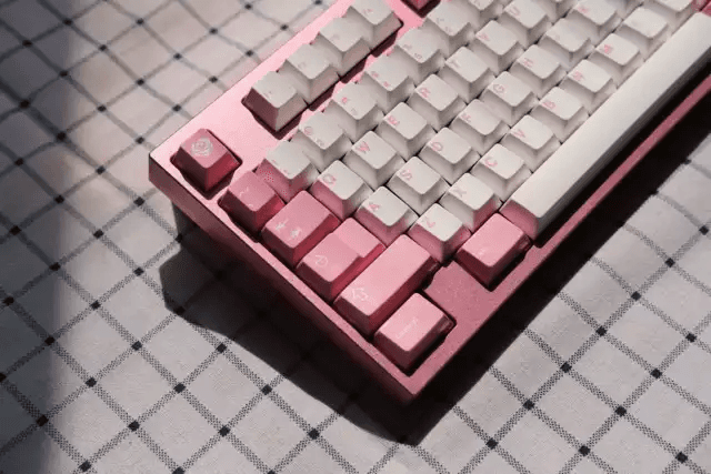 GMK CYL Beloved | GB: 11 Nov - 11 Dec image 16