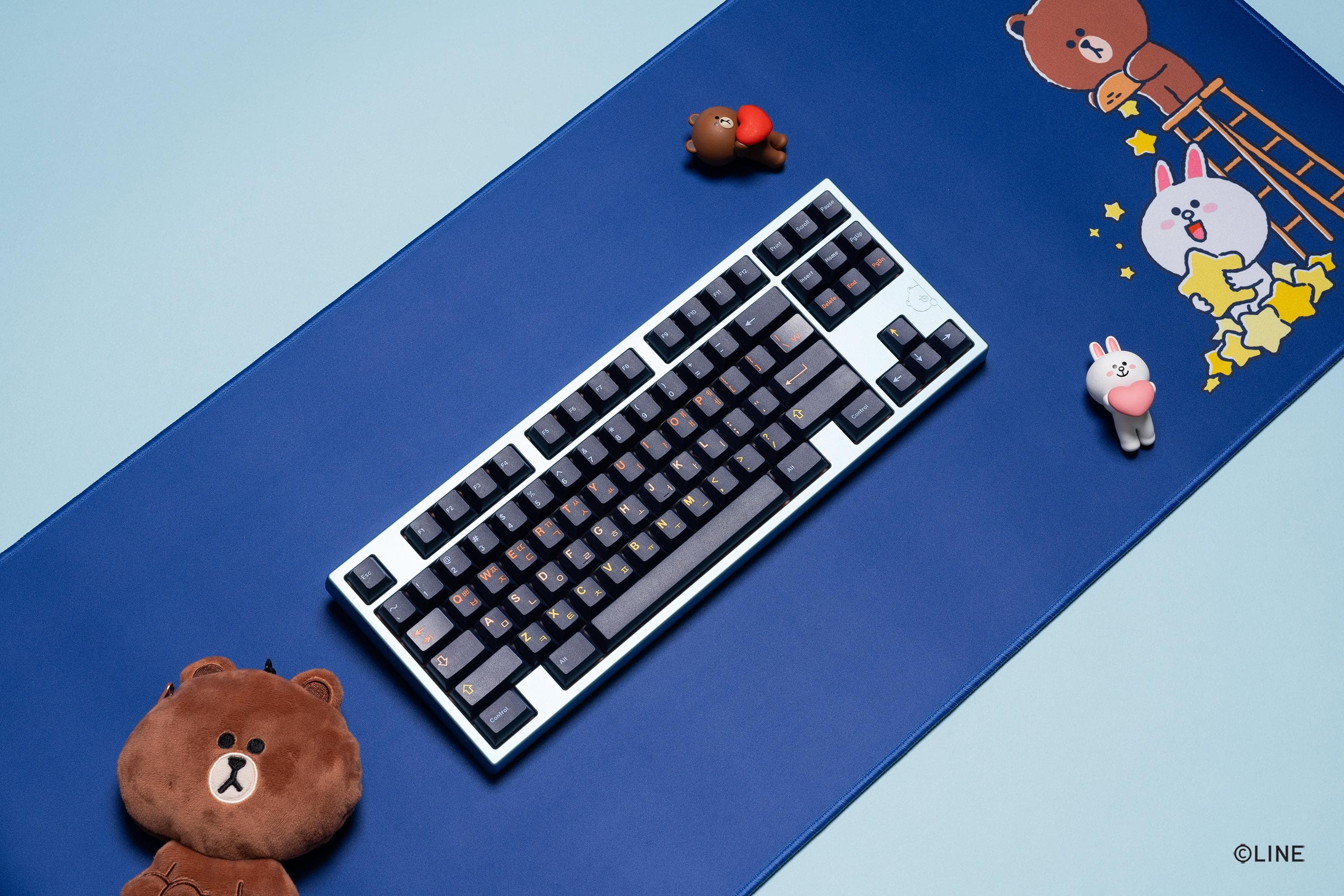 LINE FRIENDS TKL image 10