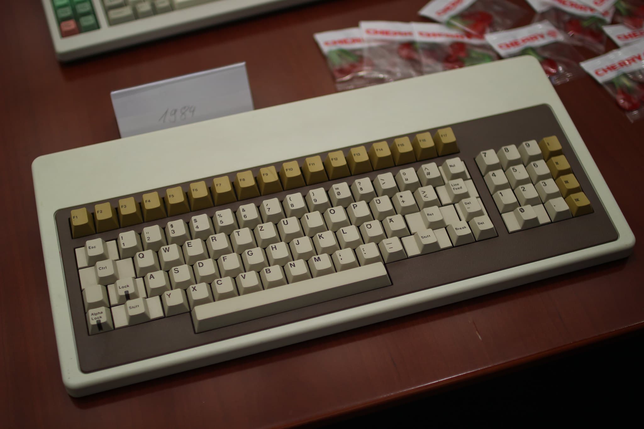 GMK Toxic (CLOSED) image 14