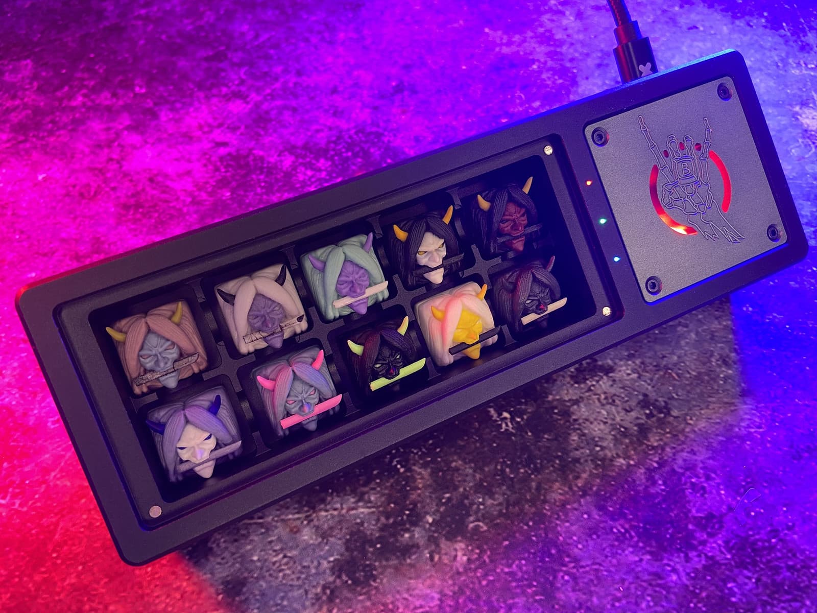 B.o.B-box.10A Personalized keycap box image 8