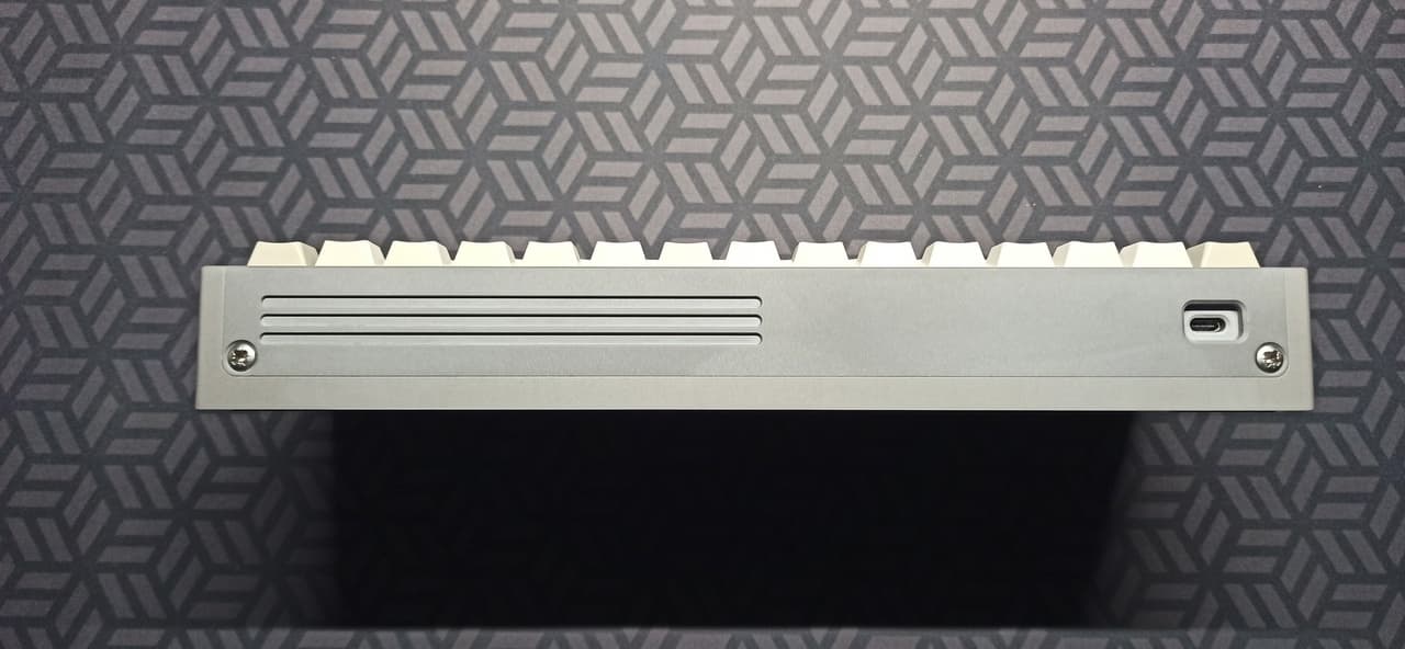 Compound 60% image 19