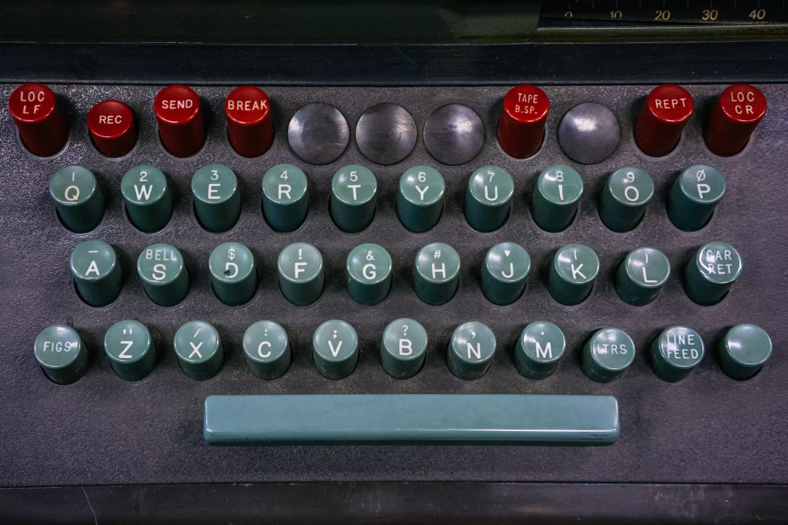 SA Teletype | 40s oriented Uniform SA R3 image 2