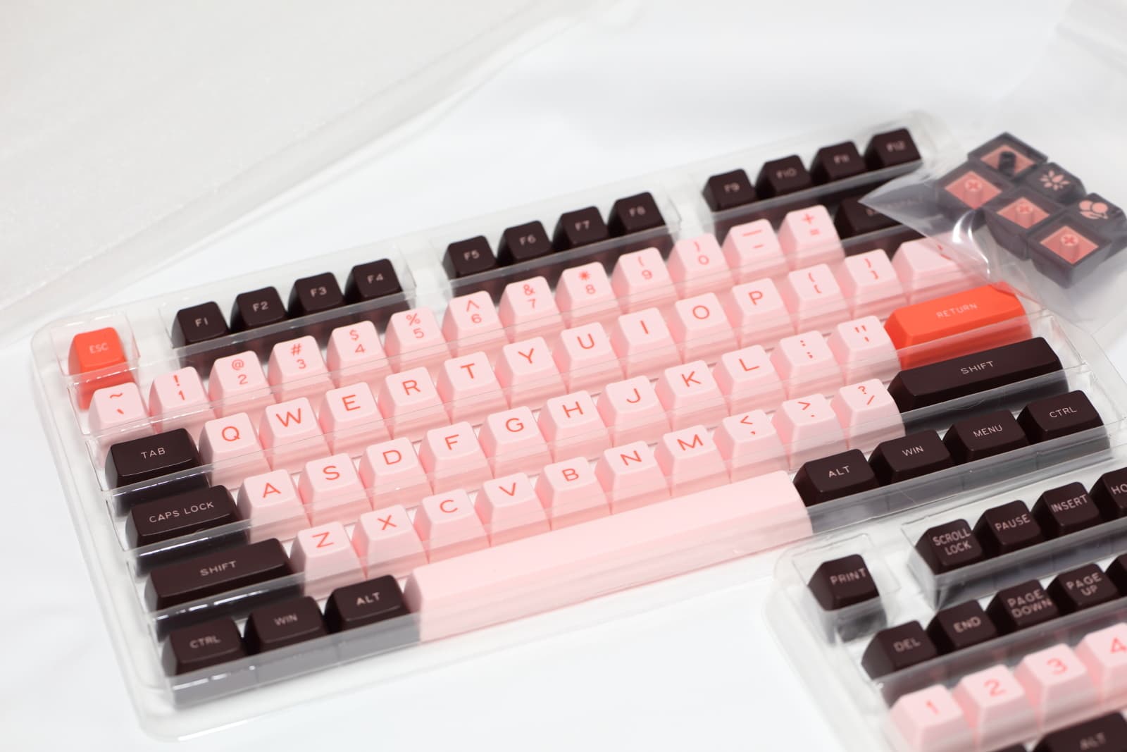 MAXKEY SA Flamingo (extras for sale) image 3