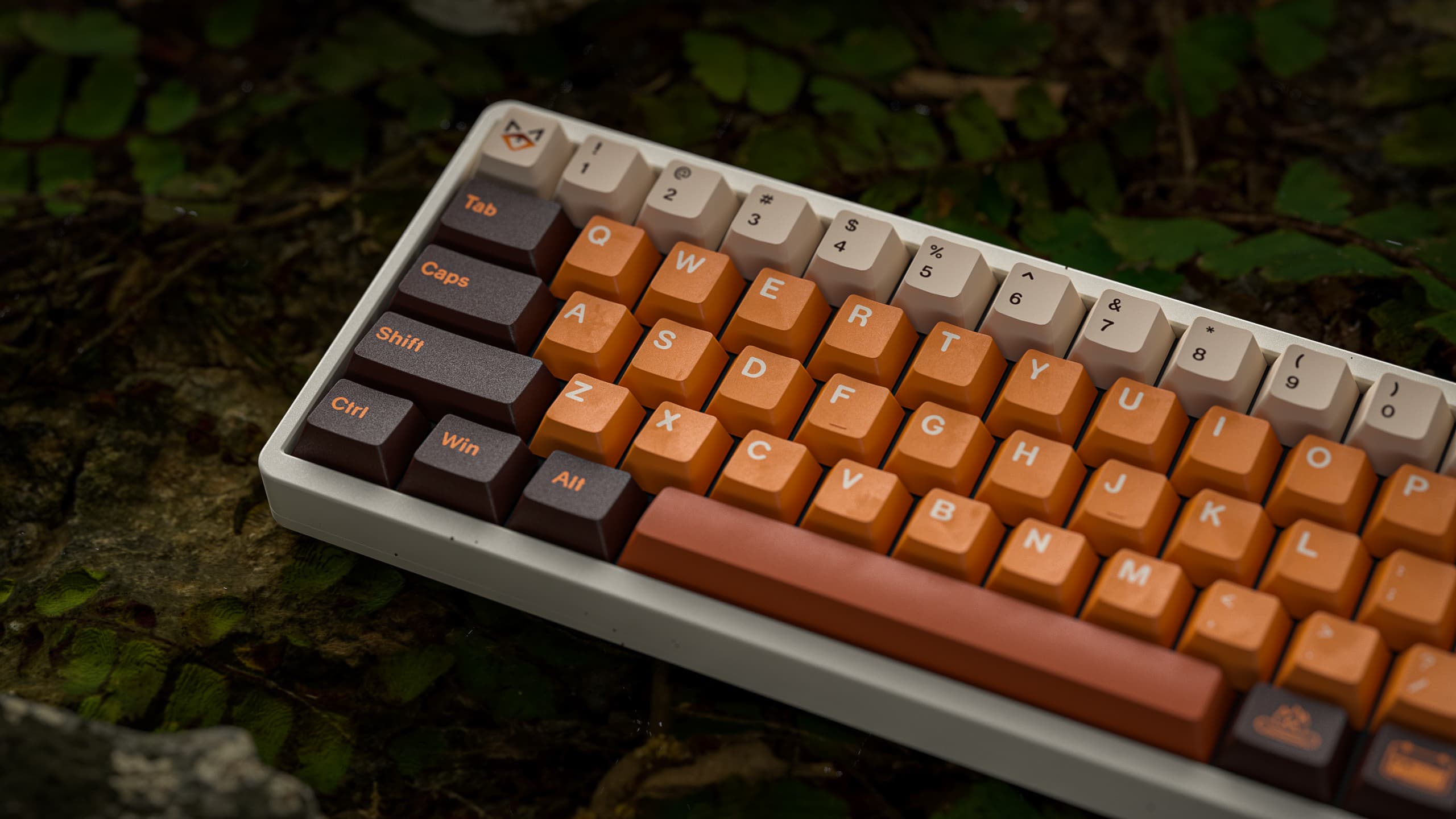 ALOHAKB RED FOX Keycaps All In One Set image 13