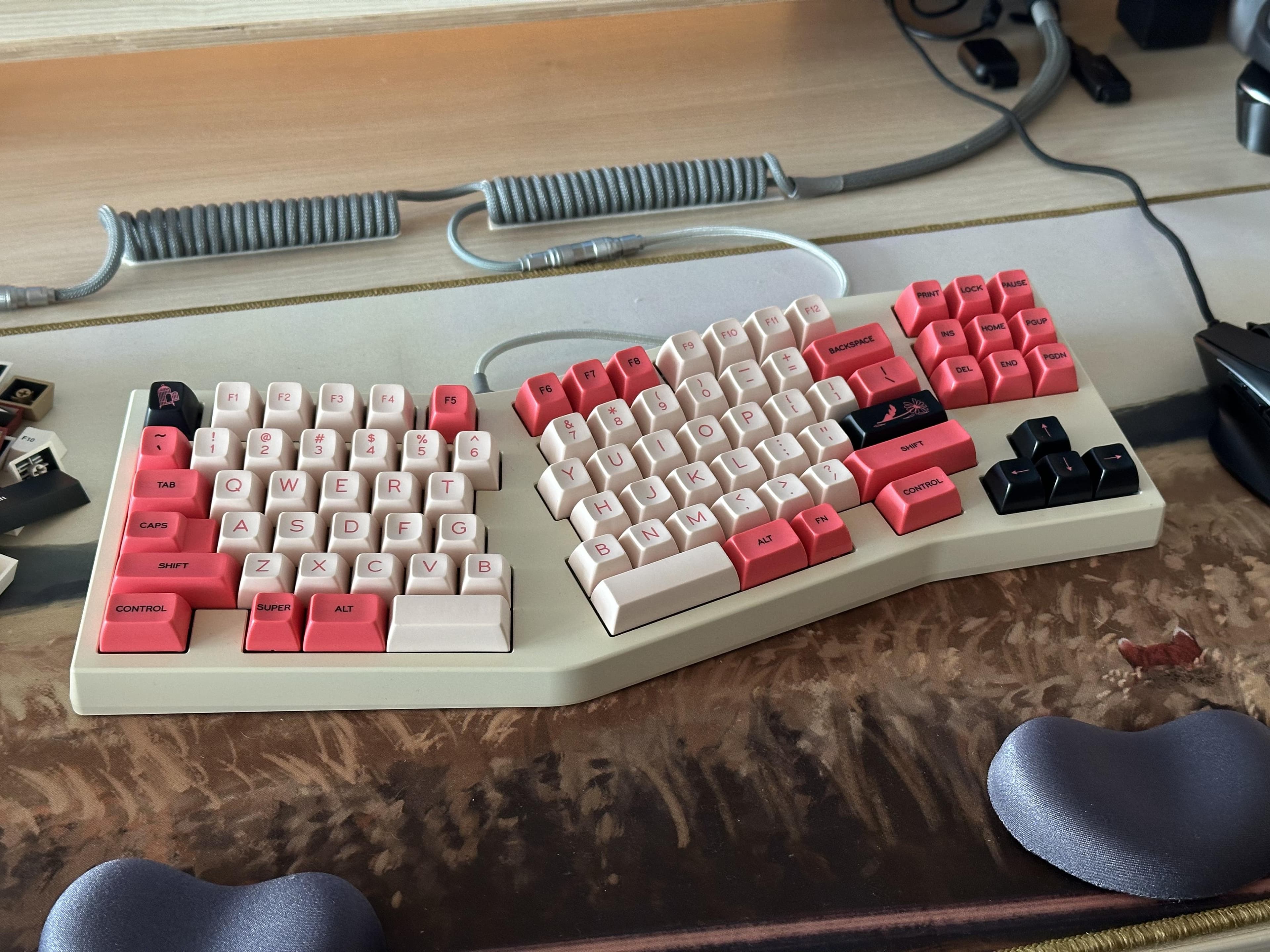 SA Fledgling - keycaps shipped to vendors image 47