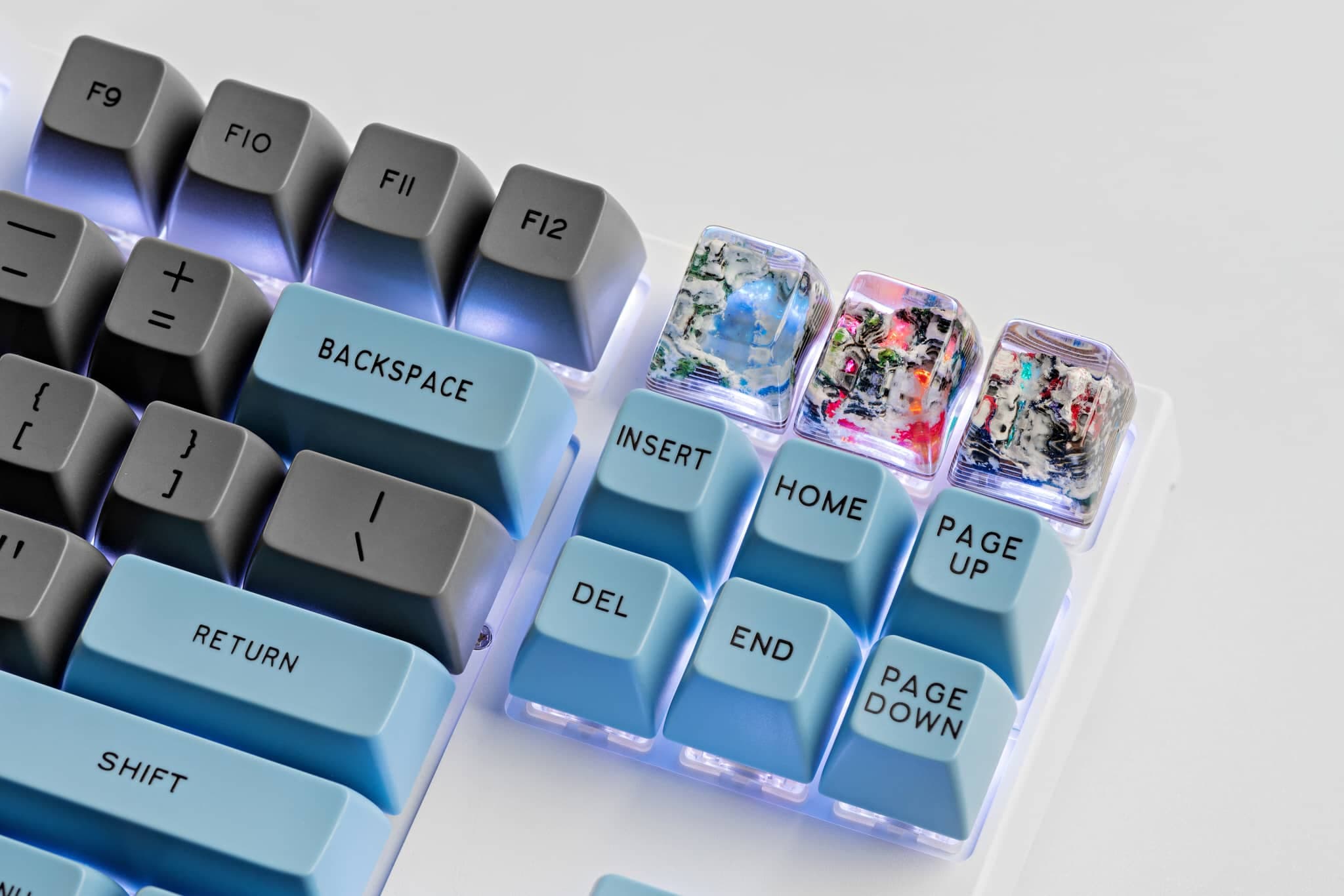 Jelly Key - Artifact series: Frozen Realms Artisan Keycap